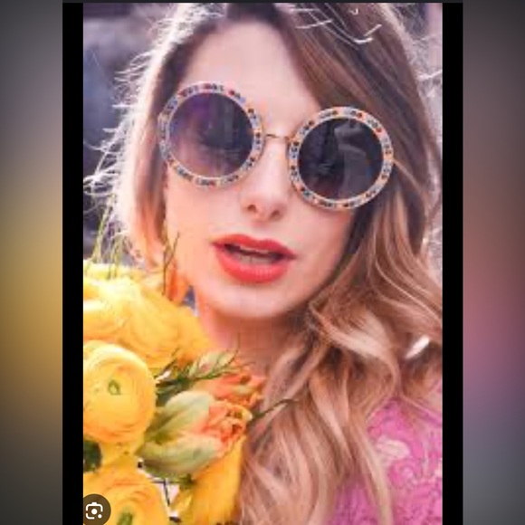 DOLCE & GABBANA ROUND SUNGLASSES - Picture 3 of 16